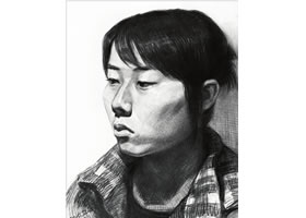 素描盘发女青年头像的步骤