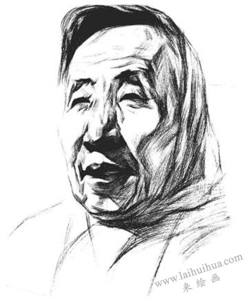 素描戴围巾的老年女子肖像画法步骤 五