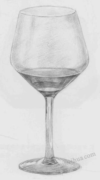 高脚杯素描画法步骤04
