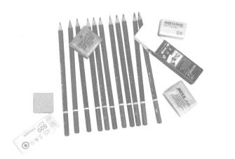 素描石膏像常用的工具与材料