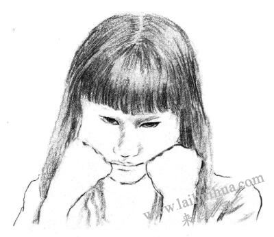委屈的女孩素描画法步骤06