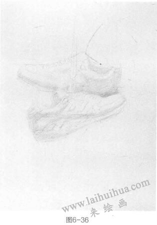 鞋类素描的表现方法步骤03