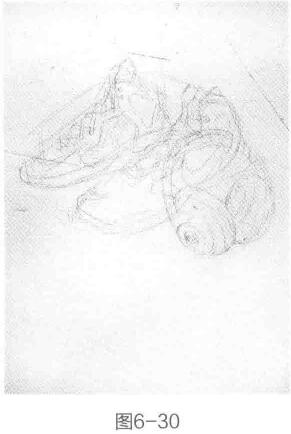 鞋类素描的表现方法步骤02