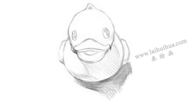 小黄鸭素描画法步骤03