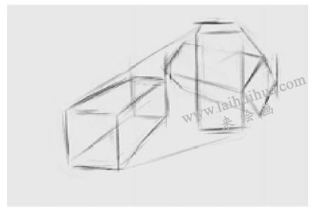 两个几何形体组合（长方体和穿插体）素描步骤图示02