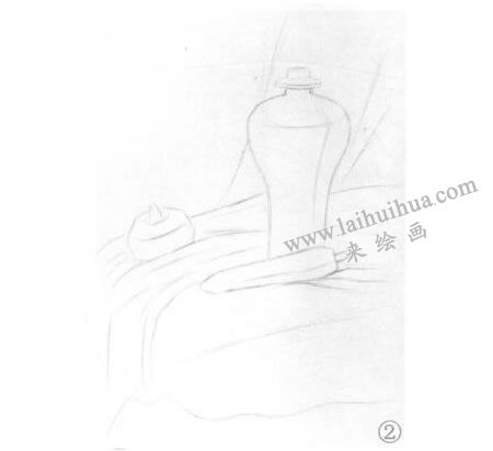 罐子、胡萝卜和洋葱组合素描画法步骤02