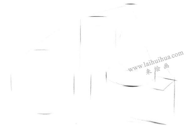 四个几何体组合的结构素描表现步骤01